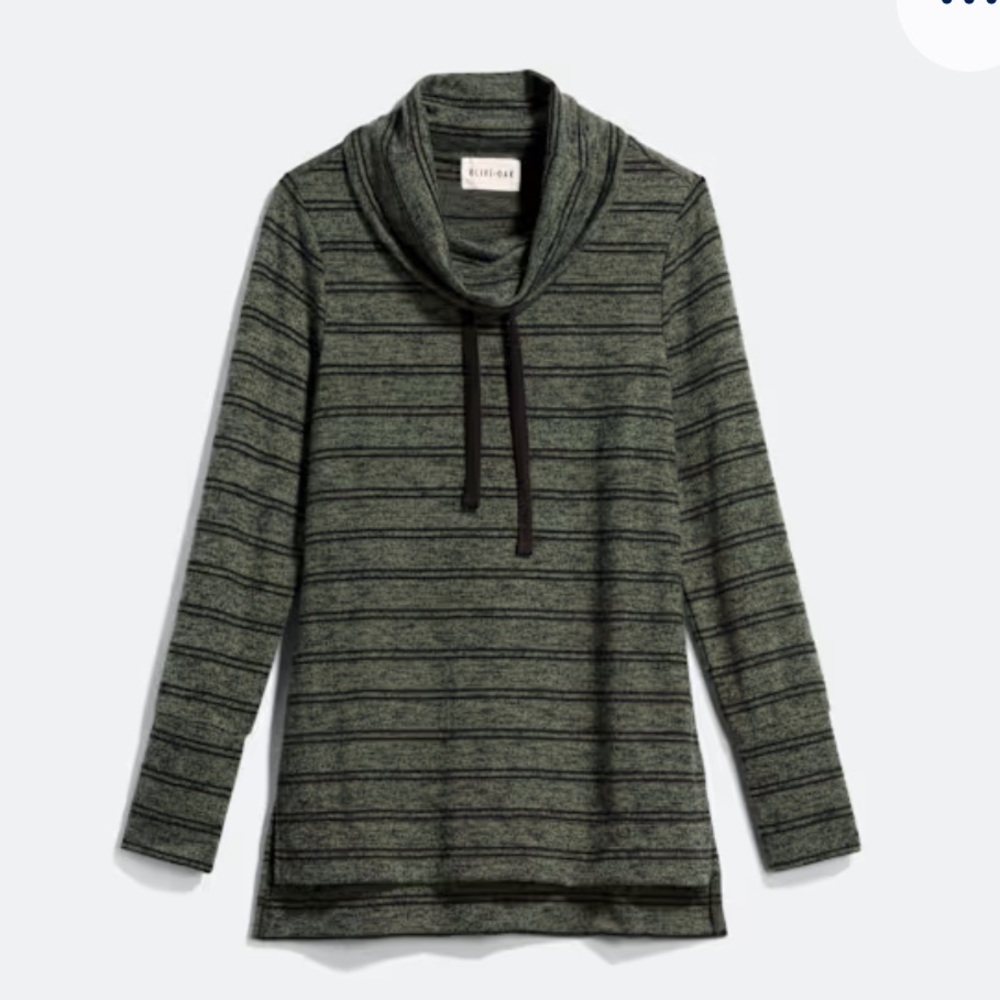 Olive & Oak Cowl Neck top